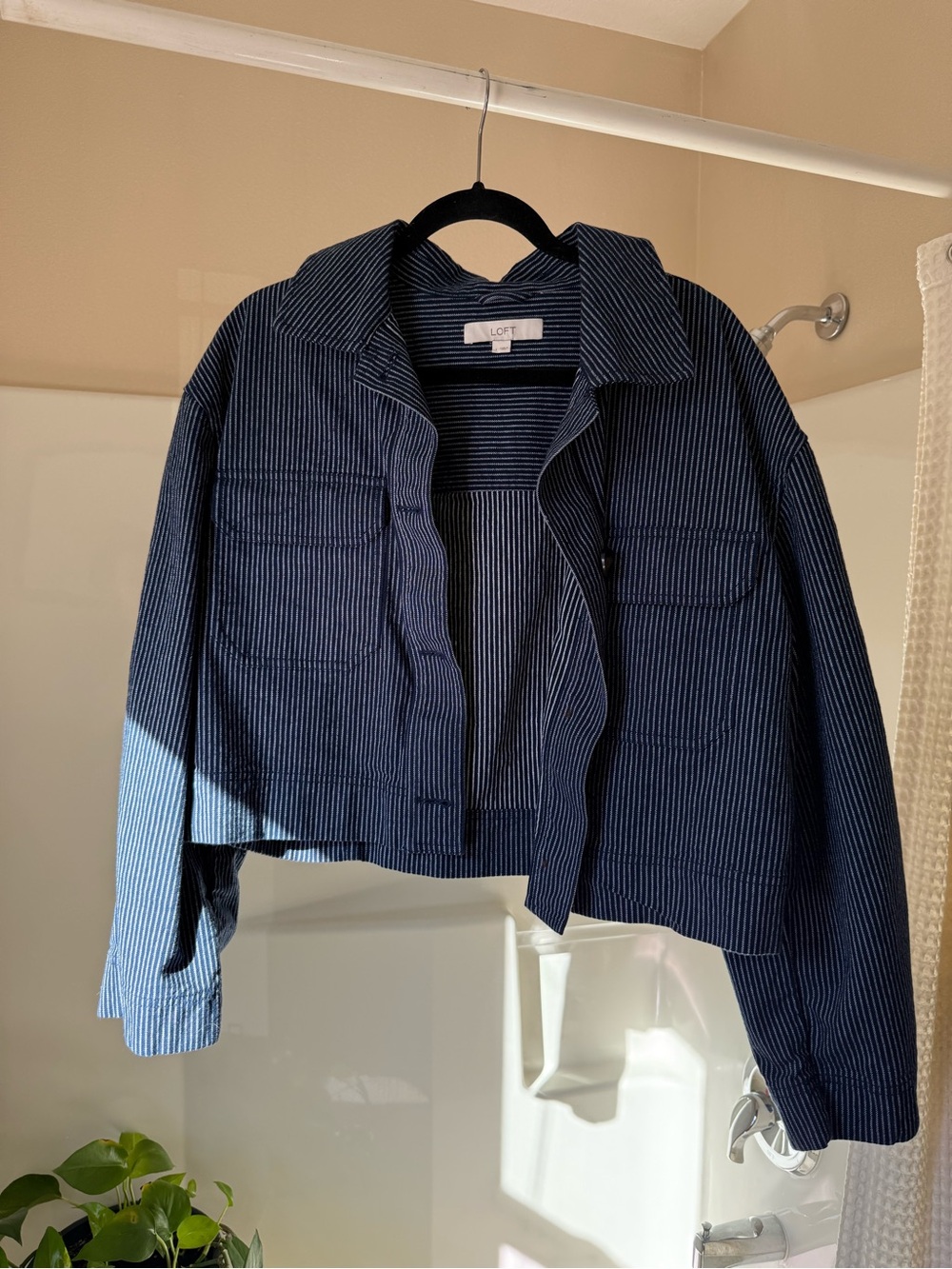 LOFT Women's Navy Pinstripe Cropped Jacket